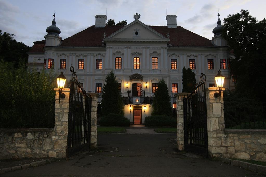 Teleki-Degenfeld Kastélyszálló Hotel Szirák Kültér fotó